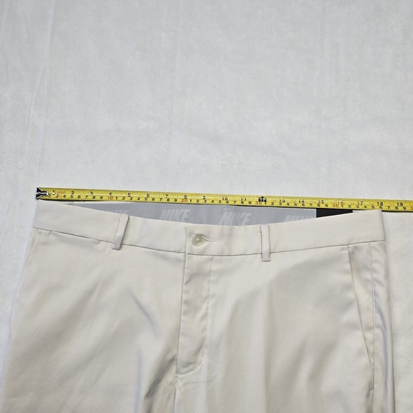 Nike dri Fit Standard Chino Golf pants Men 33x32 NWT - Picture 4 of 9